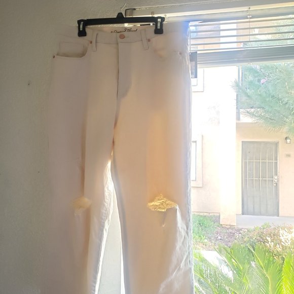 NWT Universal Thread White distressed denim - Picture 4 of 5